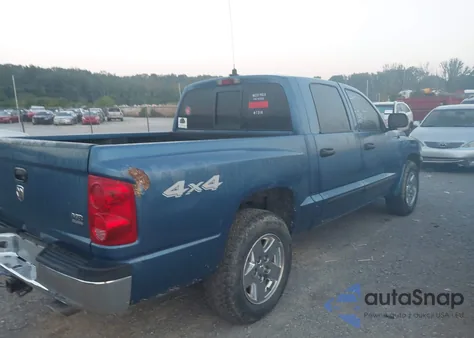 2005 Dodge Dakota Slt z USA, uszkodzony, nr VIN 1D7HW48N05S339156